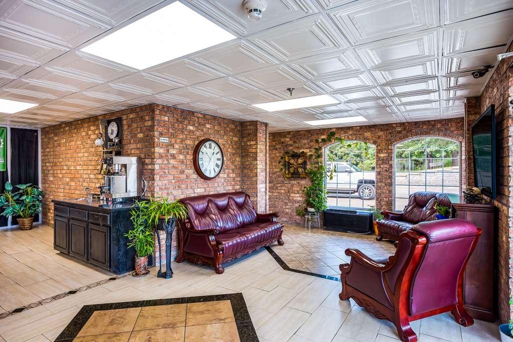 Rodeway Inn Branson, Brick House Интерьер фото