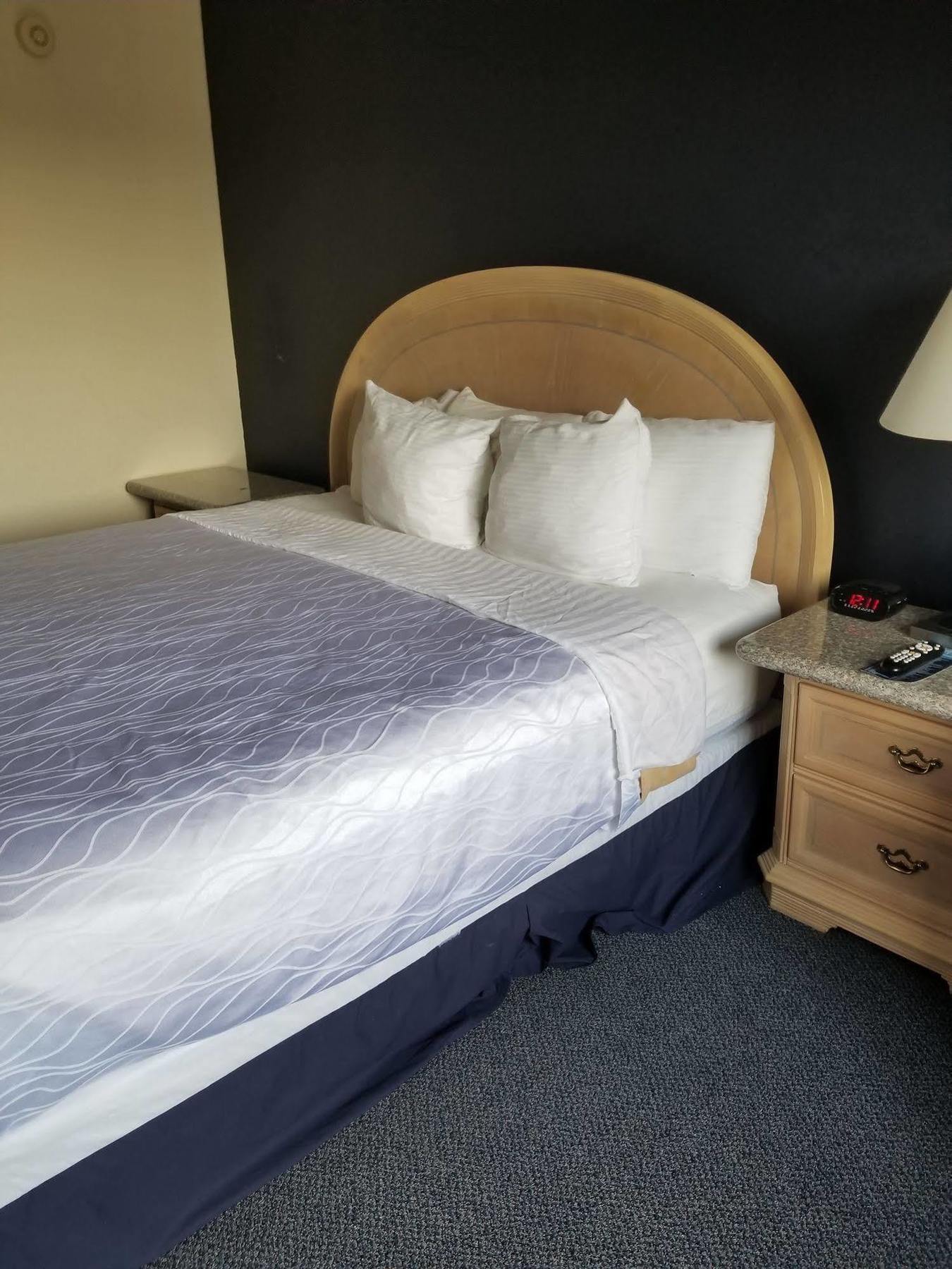 Rodeway Inn Branson, Brick House Экстерьер фото