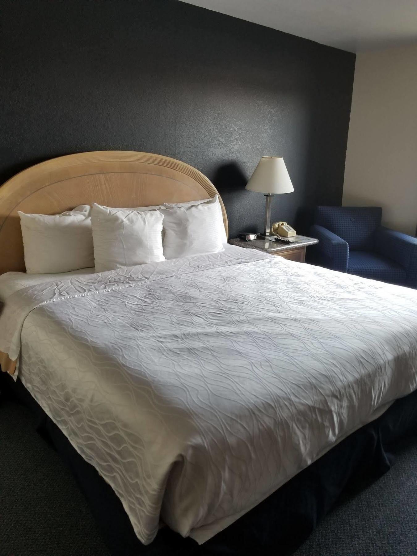 Rodeway Inn Branson, Brick House Экстерьер фото